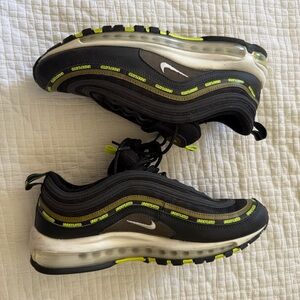 Undefeated x Nike Air Max 97 Black Volt shoes sneakers size 9.5 mens green